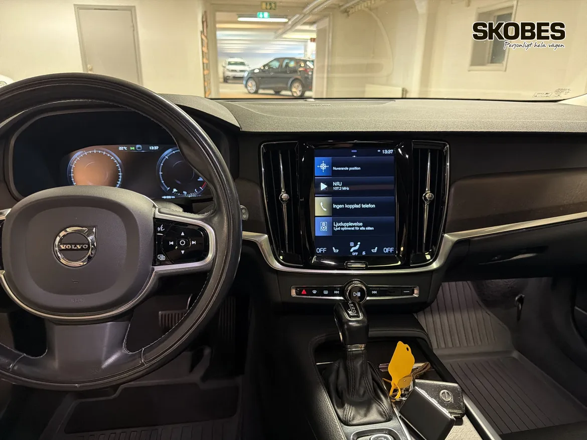 Volvo V90 Cross Country