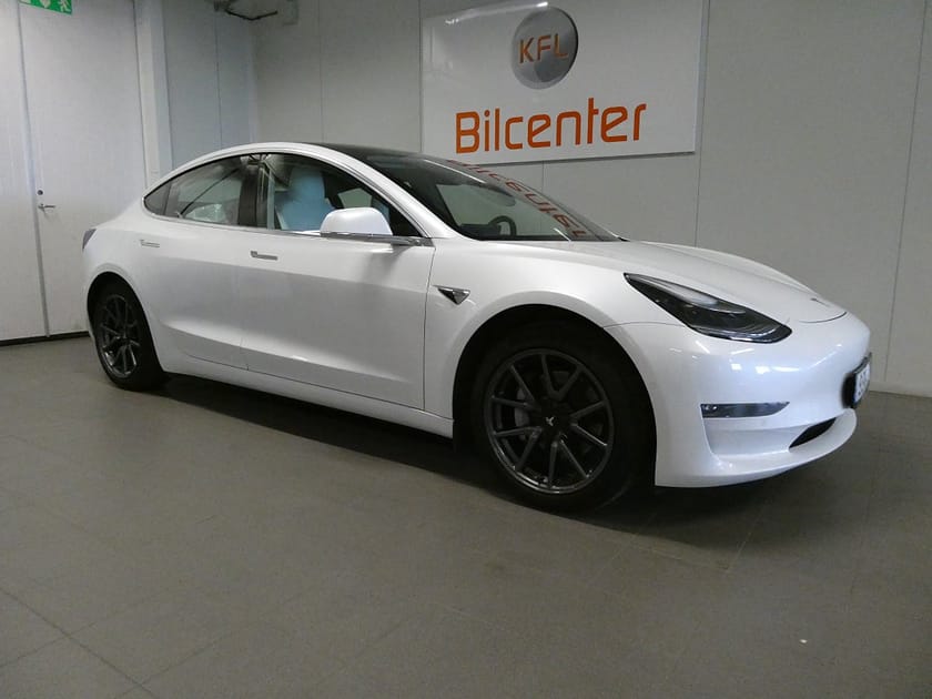 Bild 4 av Tesla Model 3 Long Range AWD Drag-Kamera-Navi-Pano-AutoPilot-SoV