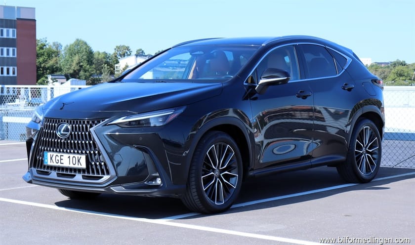 Bild 2 av Lexus NX 450h+ Luxury HeadUp/360/Läder/1 ägare/Moms