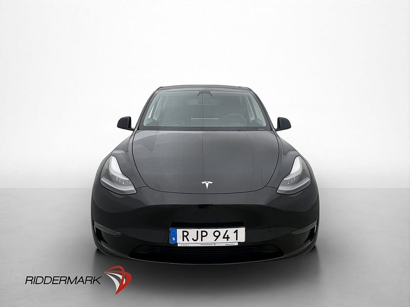 Bild 3 av Tesla Model Y Long Range AWD Autopilot Kamera MOMS