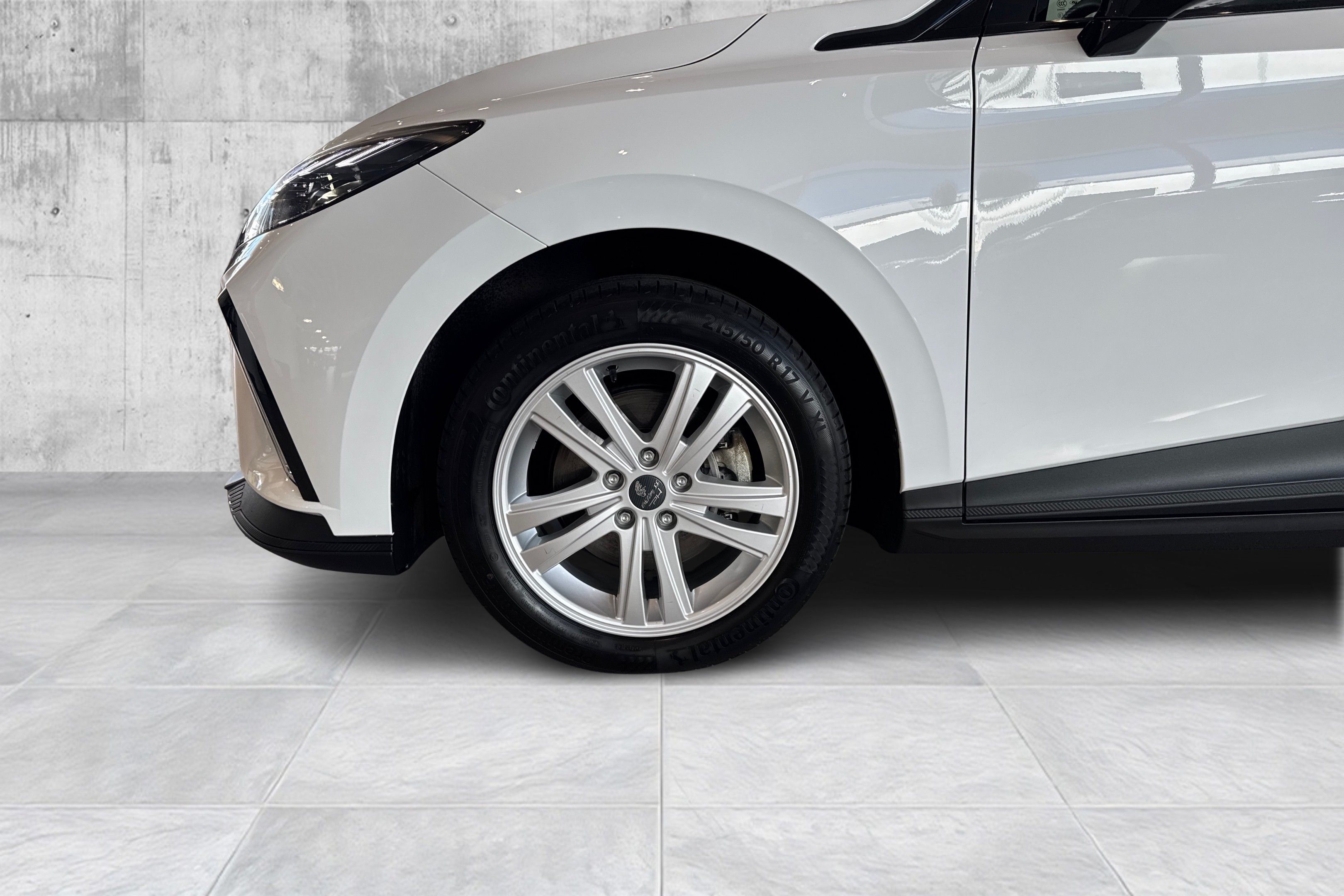 MG 4 Electric Long Range 64 kWh, 204hp, 2022