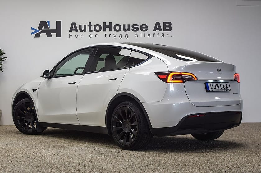 Bild 2 av Tesla Model Y Long Range AWD