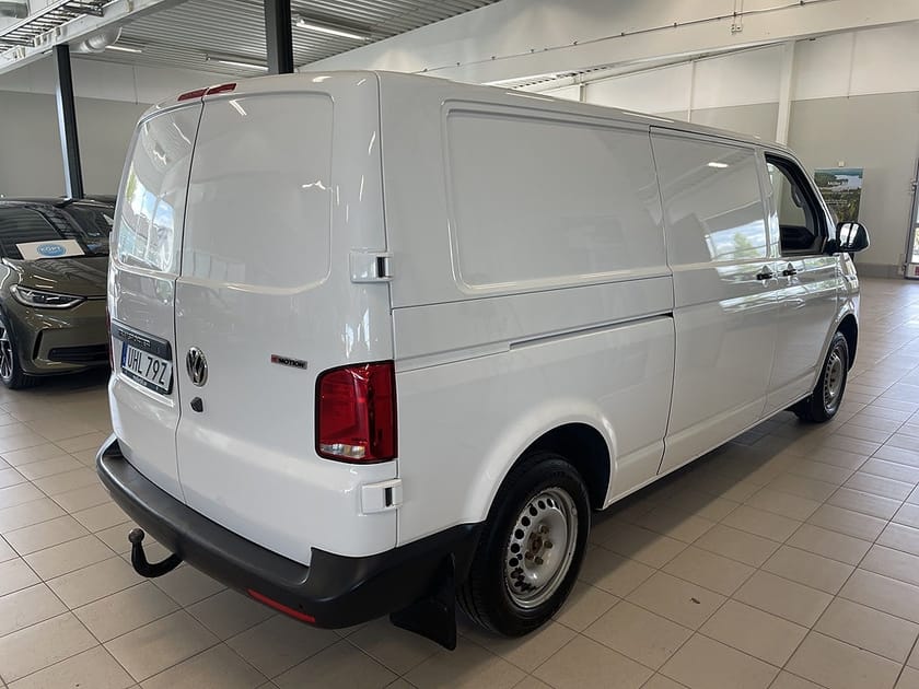 Bild 4 av Volkswagen Transporter T6 2,0TDI 4M 150HK Lång 3-sits