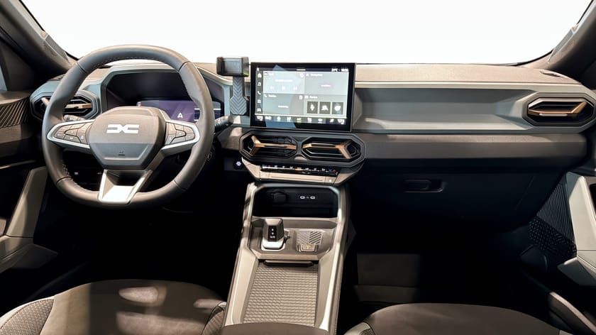 Bild 4 av Dacia Bigster Hybrid 155 EXTREME *DEMOBIL*