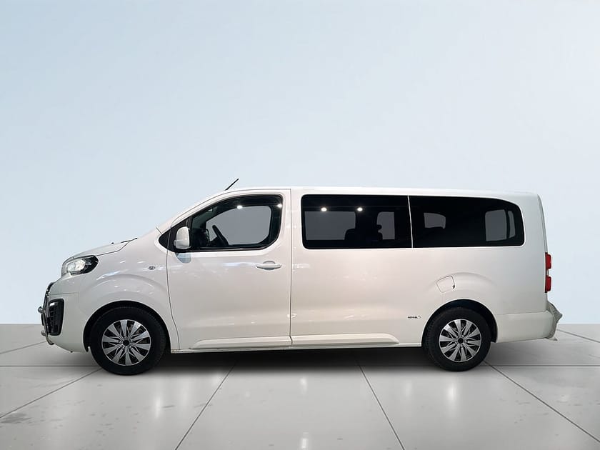 Bild 5 av Peugeot Expert Traveller 2.0 9-sits Drag Psens Motorvärmare S/V-hjul