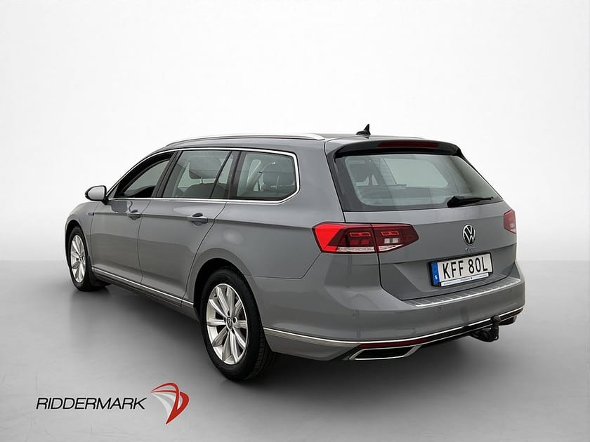 Bild 5 av Volkswagen Passat Sportscombi GTE Plug-in Hybrid Cockpit Pano 360° Drag