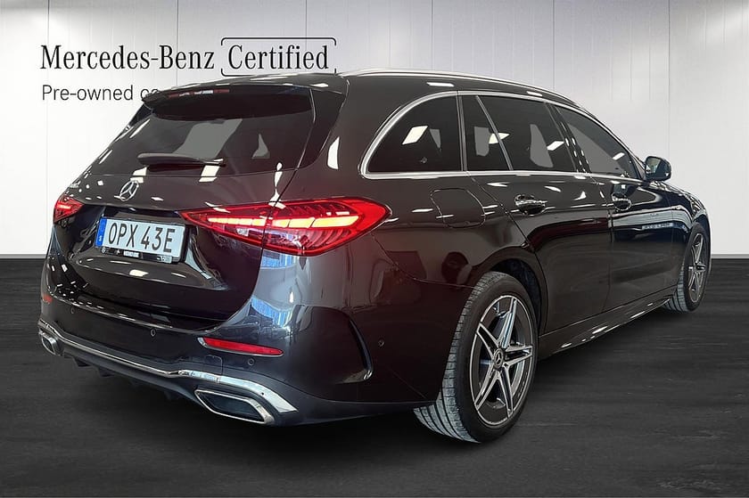 Bild 3 av Mercedes-Benz C 300 T e 300e AMG Drag 360° Kamera Navigation Elstolar