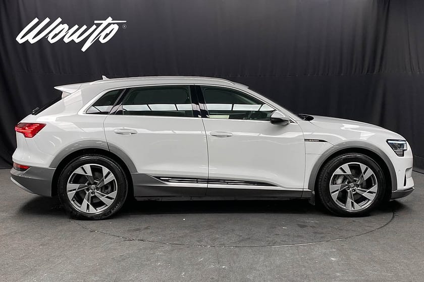Bild 3 av Audi e-tron 55 quattro Q 408HK Proline /Cockpit /Navi