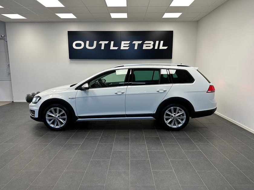 Bild 2 av Volkswagen Golf Alltrack 2.0 TDI 184hk 4Motion Drag Carplay B-Kamera