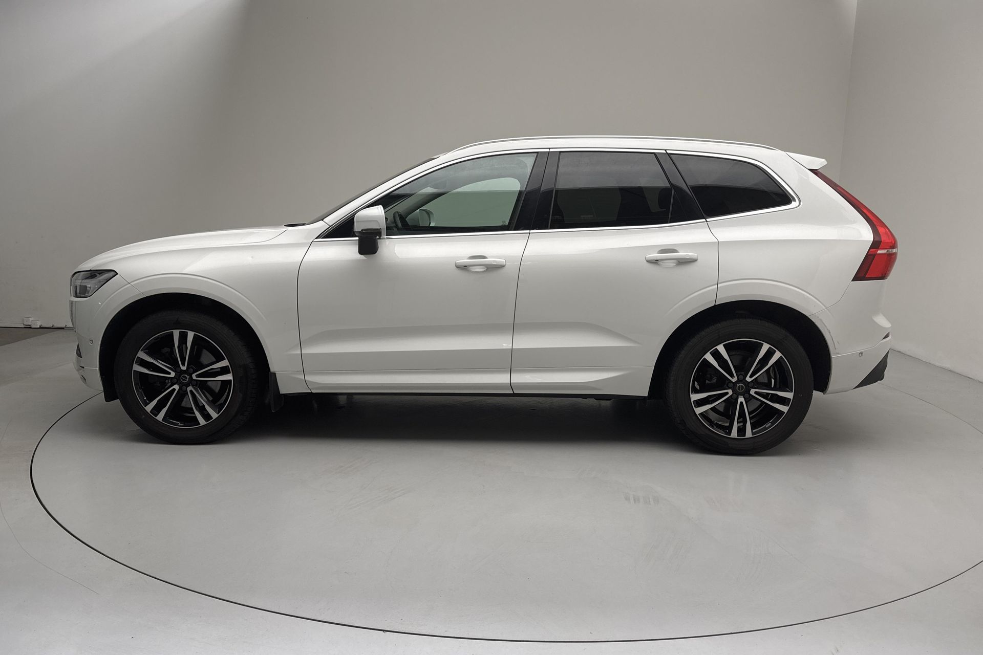 Volvo XC60 T5 2020, bild 2/10