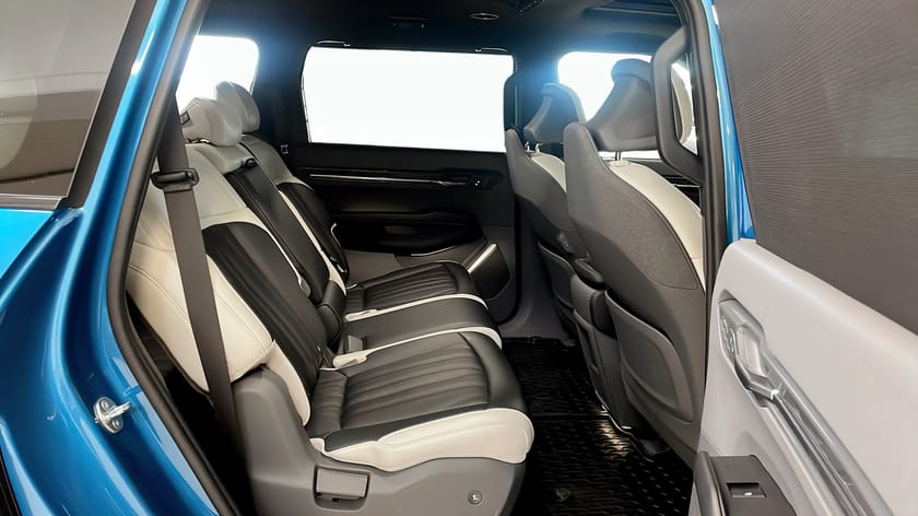 Bild 5 av Kia EV9 AWD GT-Line 385Hk / 7sits / 360° / HUD / Pano