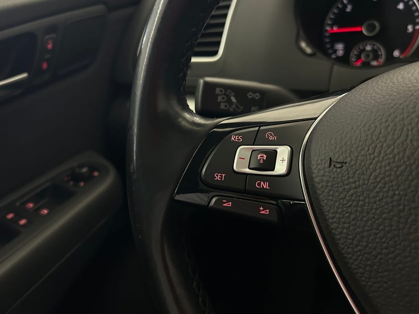 Bild 5 av Volkswagen Sharan 2,0 TDI 4-Motion 7-Sits Panorama Apple Carplay