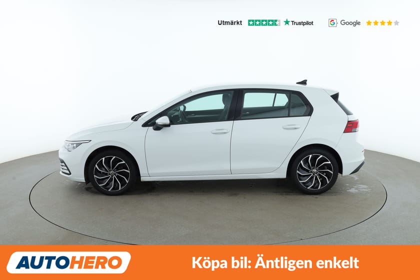 Bild 2 av Volkswagen Golf 1.5 eTSI ACT OPF / Värmare, CarPlay