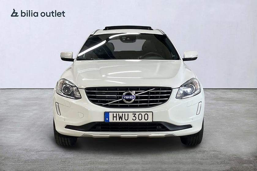 Bild 3 av Volvo XC60 D4 Summum BE PRO 190hk Panorama Navi BLIS KamremBytt