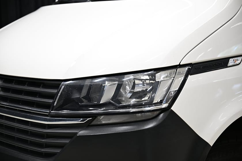 Bild 2 av Volkswagen Transporter 4Motion 150HK L2 Servicebil|Inredd|Dubbelgolv|SeUtr!!