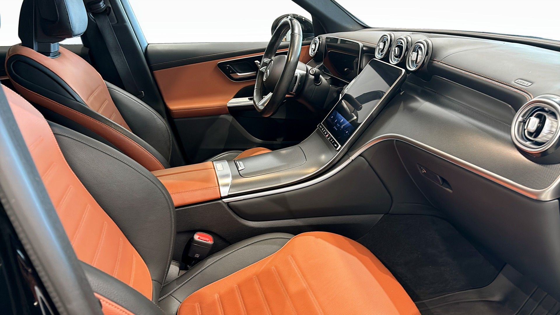 Mercedes-Benz GLC 300 e 4MATIC 2023, photo 3/10