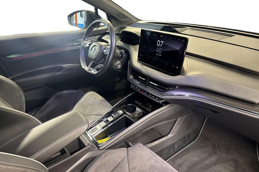 Bild 5 av Škoda Enyaq iV 80x Sportline