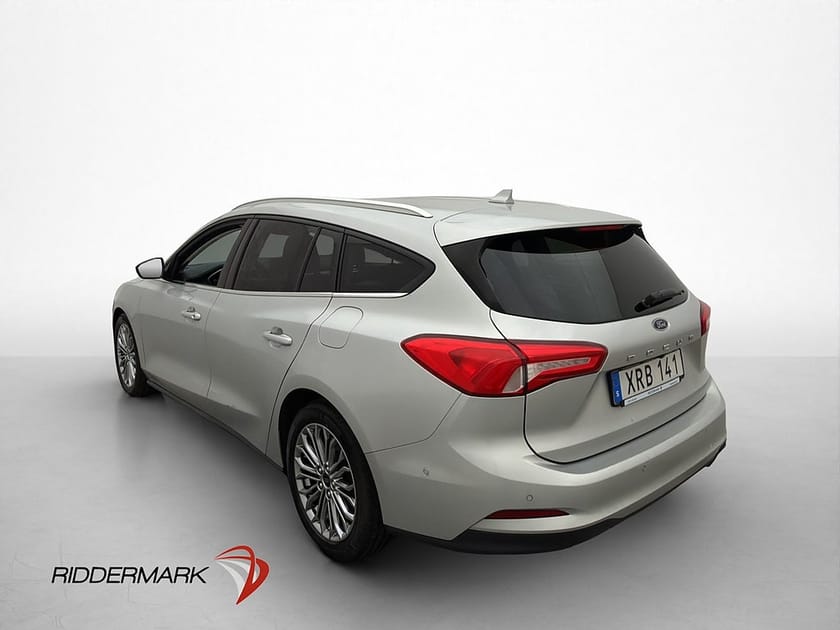 Bild 5 av Ford Focus Kombi 1.0 EcoBoost 125hk Titanium Kamera Bluetooth