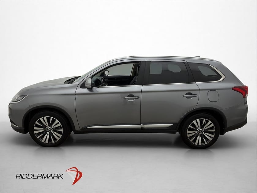 Bild 4 av Mitsubishi Outlander 150hk 4WD Comfort Adaptiv Kamera Drag
