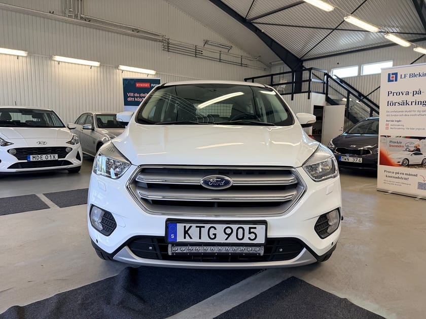 Bild 2 av Ford Kuga 2.0 TDCi AWD Powershift, 150hk Trend Auto, Bluetooth