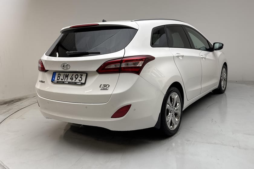 Bild 3 av Hyundai i30 Kombi 1.6 CRDi (110hk) Business Panorama