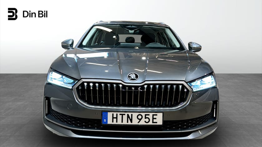 Bild 4 av Škoda Superb iV Kombi Selection DSG Drag