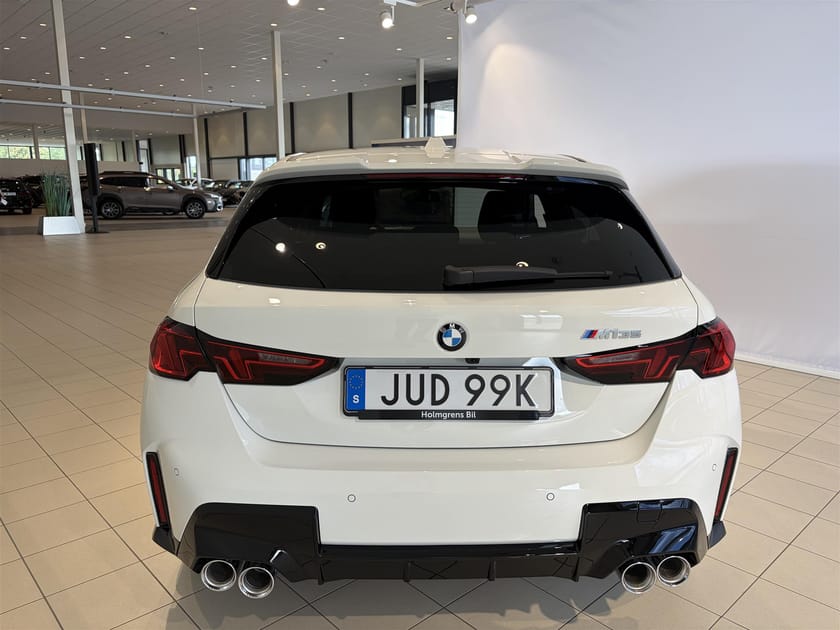 Bild 3 av BMW M135 xDrive M135i  M Sport H K Rattvärme DA