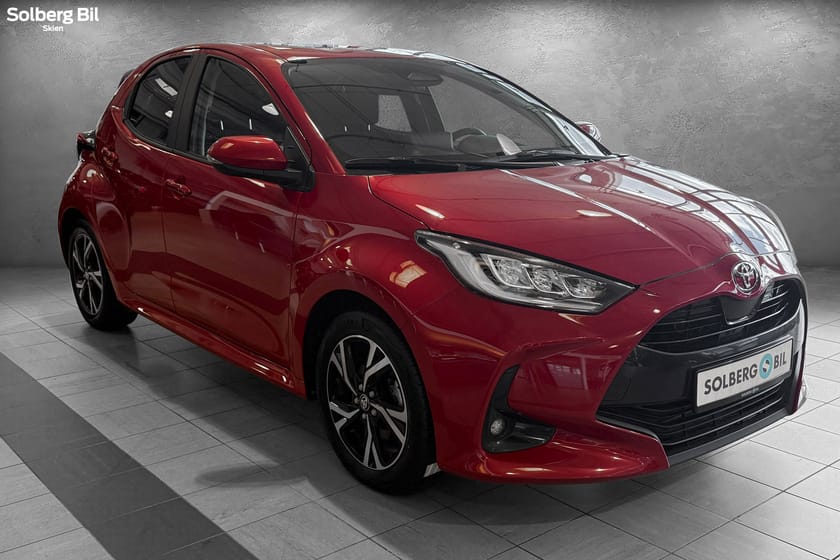 Bilde 3 av Toyota Yaris Hybrid 115 Active Tech/GARANTI/ OPPV.RATT/ R.KAMERA/ CARPLAY
