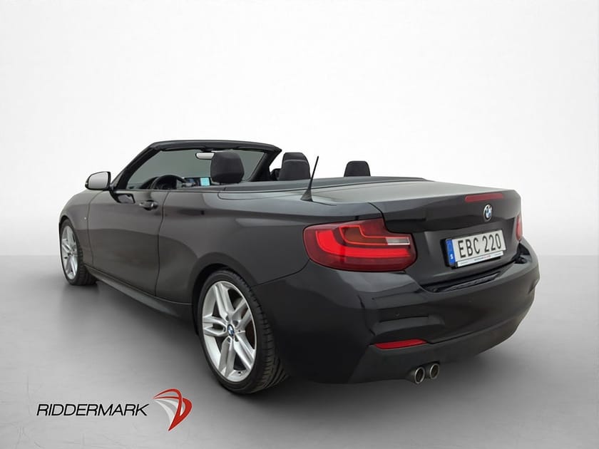 Bild 5 av BMW 220d Convertible 190hk M-Sport Navi Keyless Sportsäten