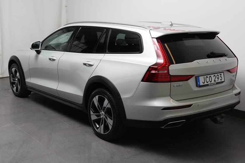 Bild 4 av Volvo V60 Cross Country D4 190hk Adv SE ll AWD Navi Kamera Värmare Drag