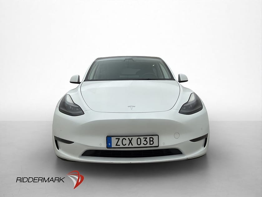 Bild 3 av Tesla Model Y Long Range AWD MOMS En-brukare Autopilot Skinn