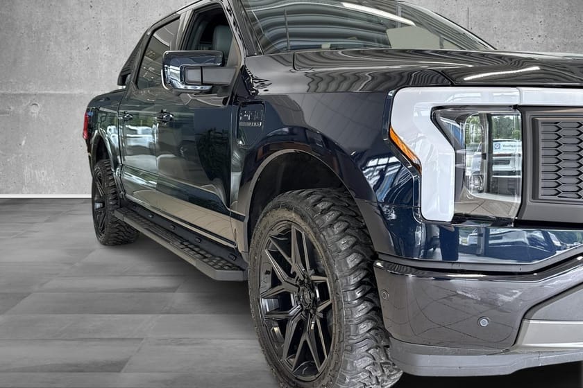 Bilde 2 av Ford F-150 Lightning Standard Range AWD. Range. BLIS, B&O, NAVI, 360.