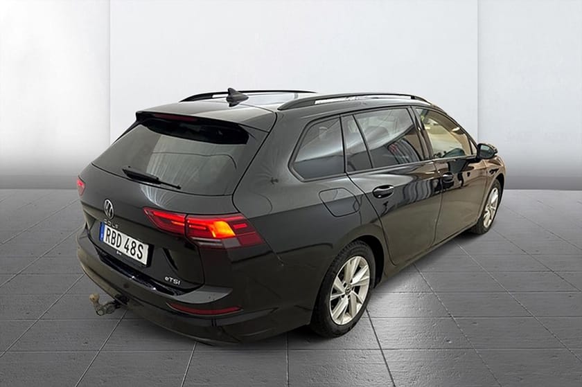 Bild 5 av Volkswagen Golf Sportscombi SC 1.5 eTSI Aut Drag Värmare Kamera PDC 150hk