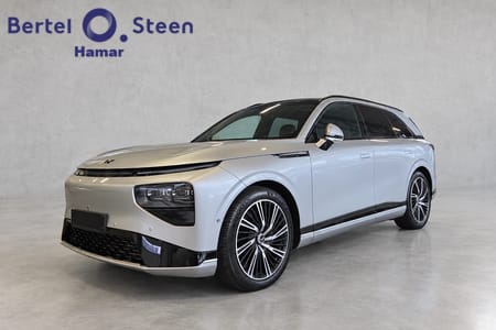 XPENG G9 Performance