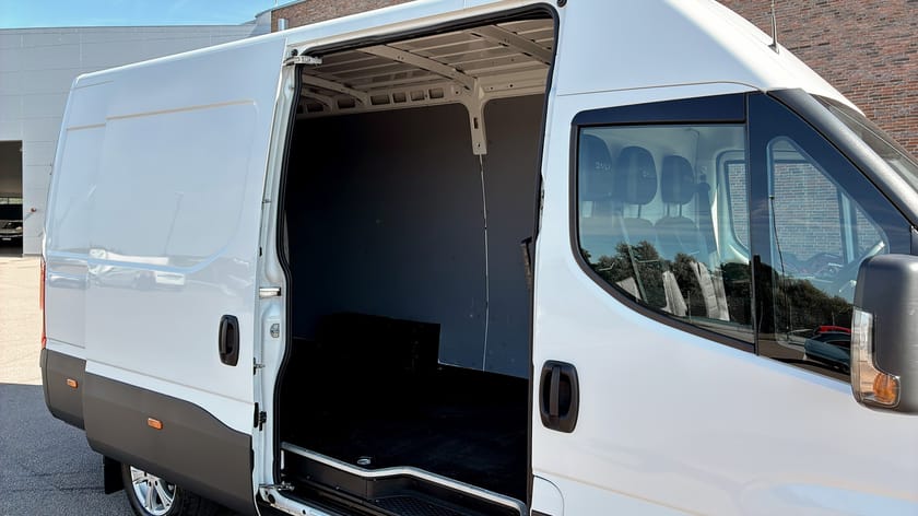 Bild 5 av Iveco Daily 35-140 Van 12 m²  | Låg skatt!