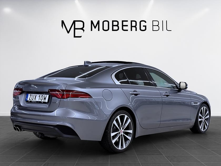 Bild 4 av Jaguar XE D180 180hk HSE Meridian Pano B-Kamera Läder