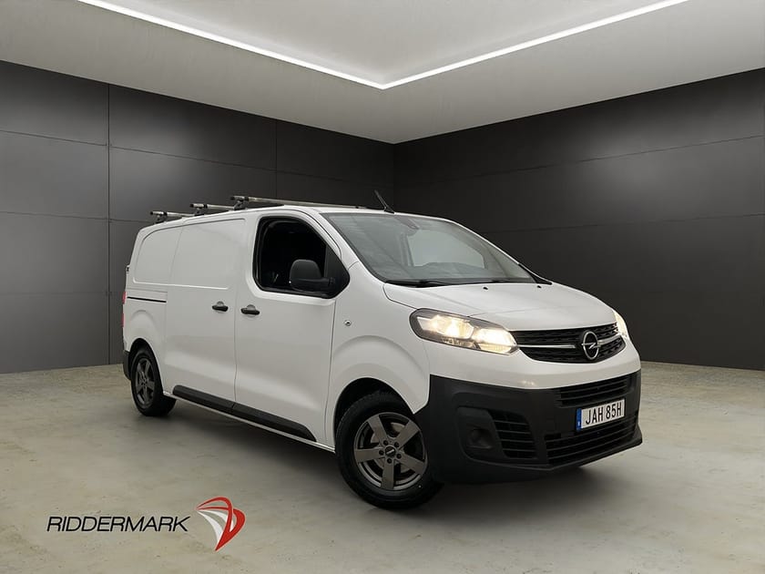 Bild 3 av Opel Vivaro Skåpbil 2.0HDI Värm Drag B-Kamera V-Inredd CARPLAY MOMS