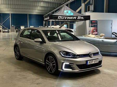 Volkswagen Golf GTE 1.4 204Hk Pluspaket | Navi Pro | Värmare | Drag