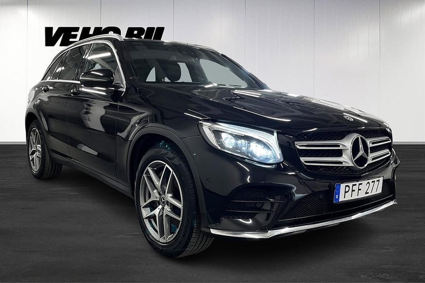 Bild 2 av Mercedes-Benz GLC 220 d 4MATIC AMG Panorama Burmester