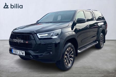 Toyota Hilux Dubbelhytt 2,8 GR SPORT 4WD KÅPA DRAGKROK