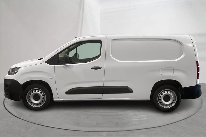 Bild 2 av Citroën Berlingo Van Long 1.5 Skåp (100hk) L2 Verkstadsinredning