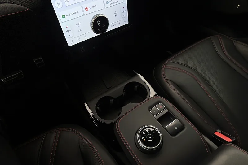 Ford Mustang Mach-E Long Range AWD bilde 15