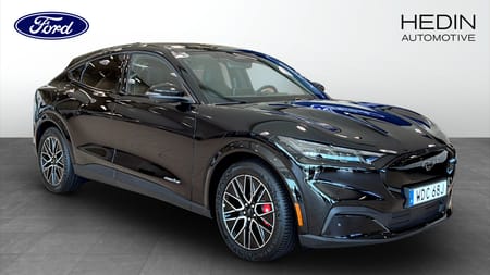Ford Mustang Mach-E Long Range CX727 25.00 PREMIUM RWD 276HK