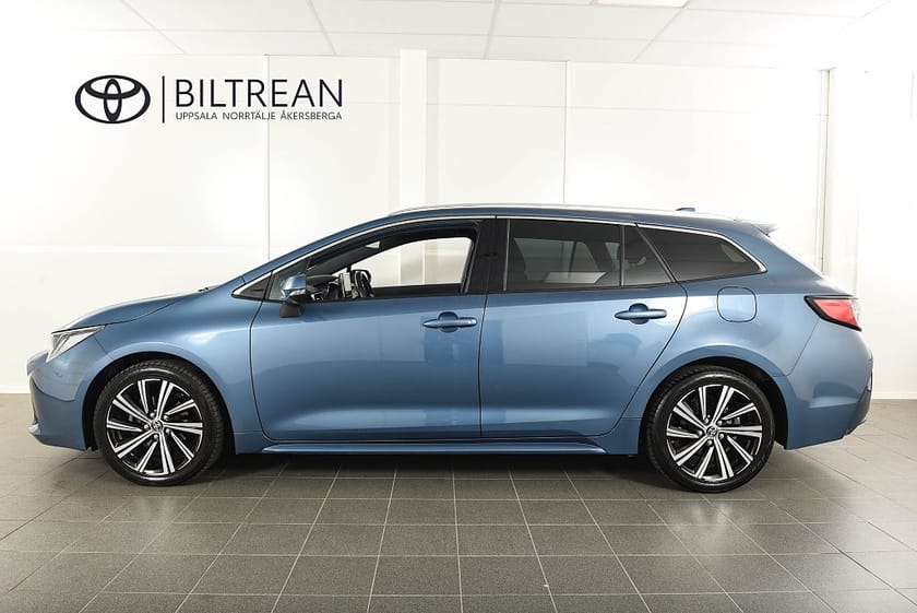 Bild 3 av Toyota Corolla Touring Sports Hybrid Kombi 1,8 Elhybrid Style Backkamera