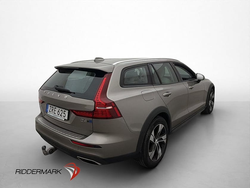 Bild 5 av Volvo V60 Cross Country D4 Polestar AWD Drag Värmare CarPlay