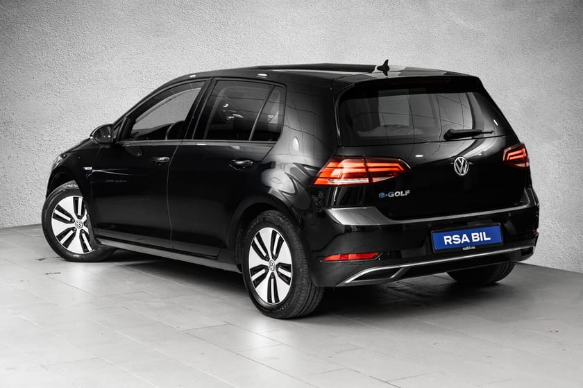 Bilde 5 av Volkswagen e-Golf 100KW/300WLTP/SKINN/LAVKM/R.KAMERA/GARANTI+++