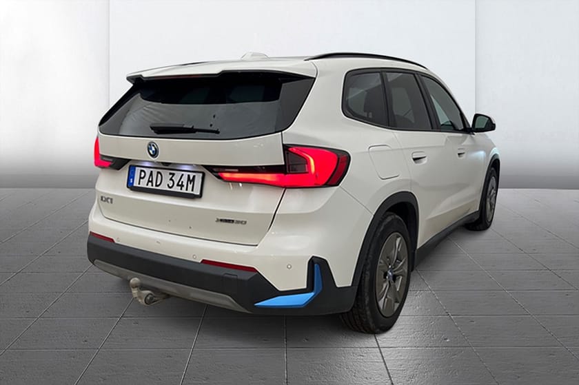 Bild 5 av BMW iX1 xDrive30 Premium Inno Drag 360° Navi AdaptivLED 306hk