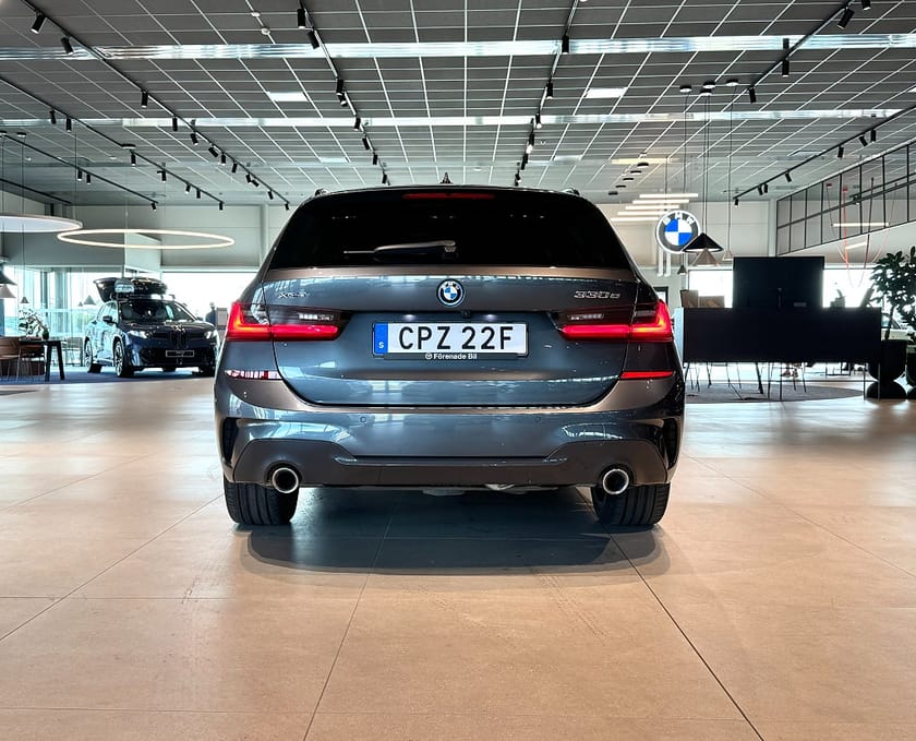 Bild 5 av BMW 330e xDrive Touring M Sport Drag Nav Backkamera Sportstolar