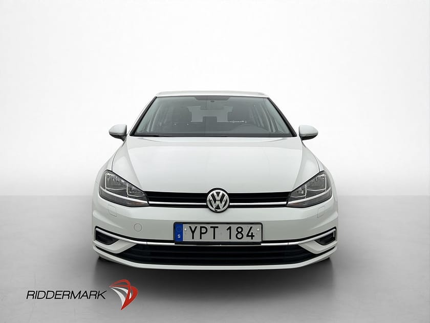 Bild 2 av Volkswagen Golf 1.0 TSI 110hk Kamera Drag Adaptiv CarPlay