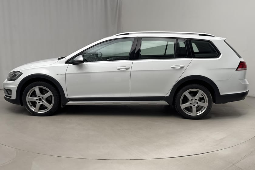 Bild 2 av Volkswagen Golf Alltrack 2.0 TDI 4MOTION (184hk) Pluspaket